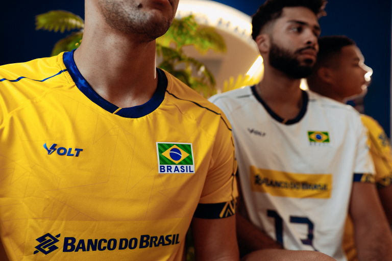 CBV e Volt Sport apresentam novos uniformes do vôlei brasileiro