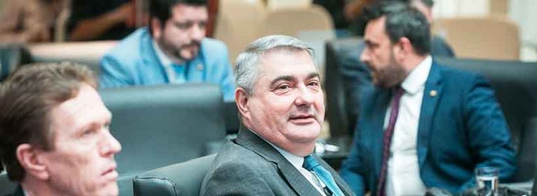 Política e Políticos