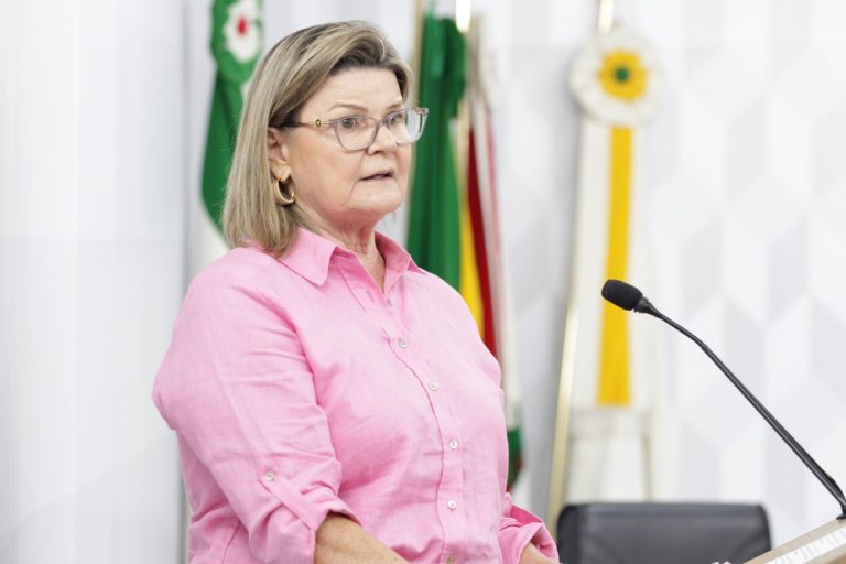 Justiça absolve vereadora Natália Petry em ação de improbidade administrativa