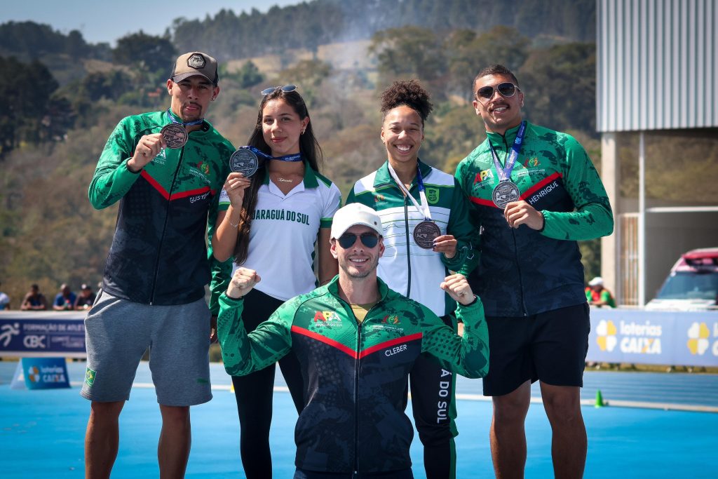 Atletismo de Jaraguá do Sul brilha no Estadual Sub-18 e reforça a importância do Bolsa Técnico