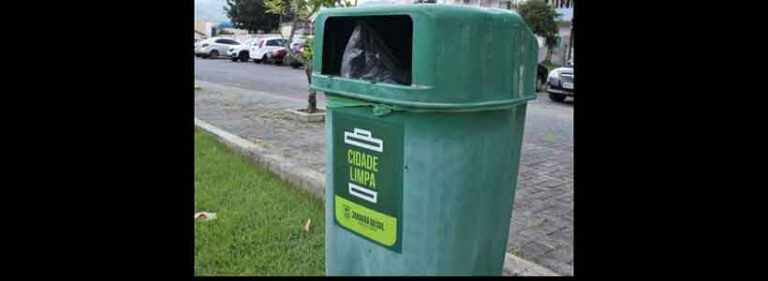 Política