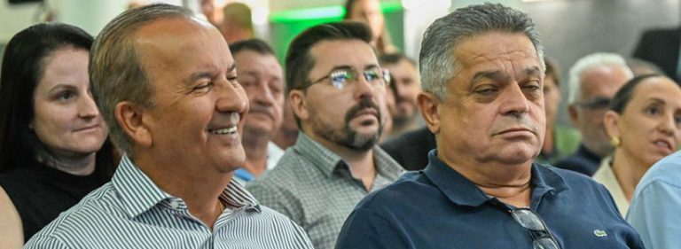 Política