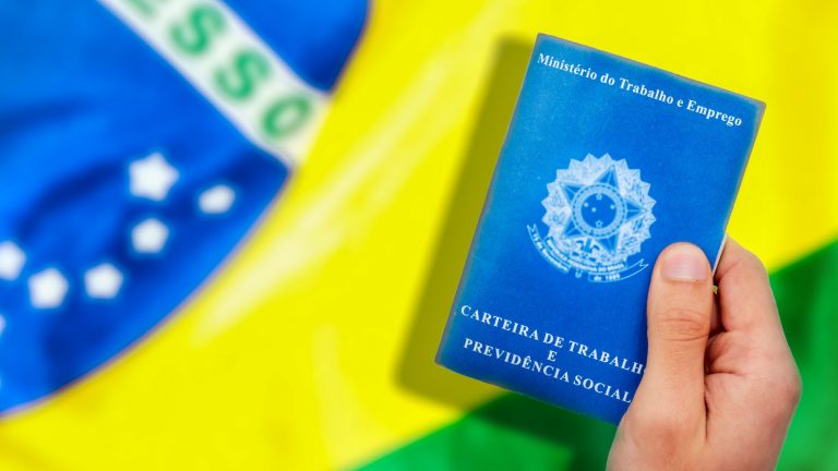 Trabalho - Vale do Itapocu registrou 26.659 admissões em julho, segundo dados do Caged