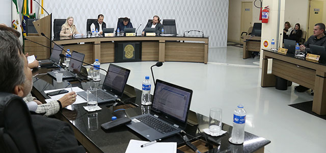 Educação