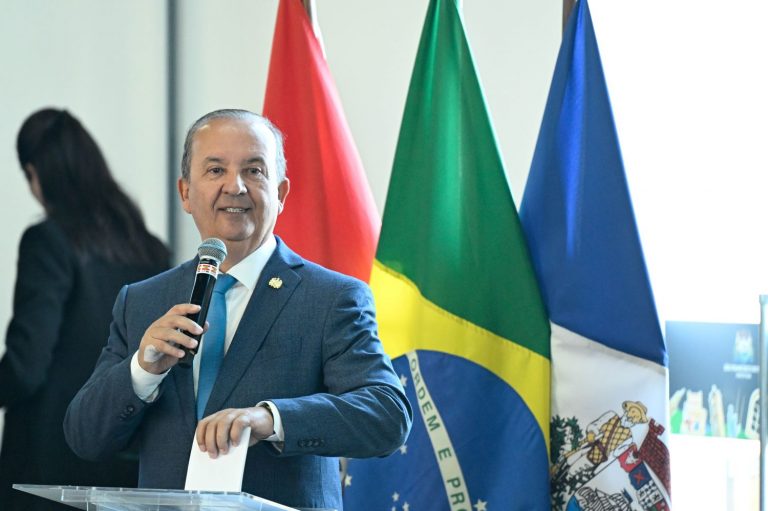 Governador Jorginho Mello