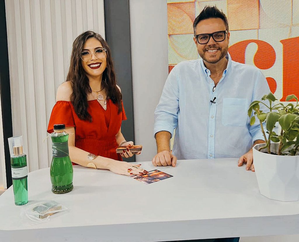 Madame das Cartas no SBT: revelações surpreendentes sobre Virgínia, Zé Felipe e Bolsonaro